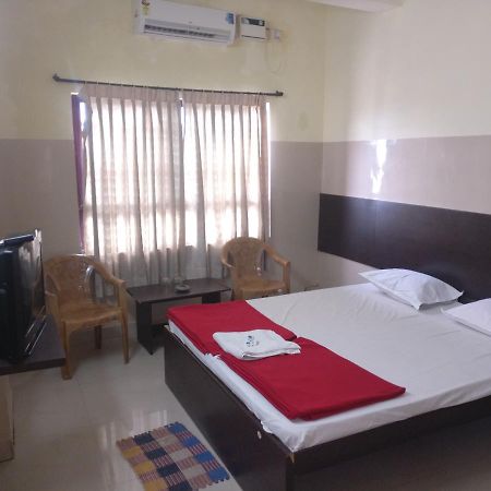 Subhadra Comforts Hotel Simoga Kültér fotó