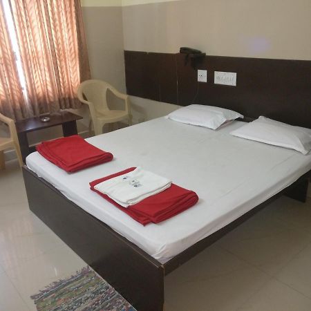 Subhadra Comforts Hotel Simoga Kültér fotó