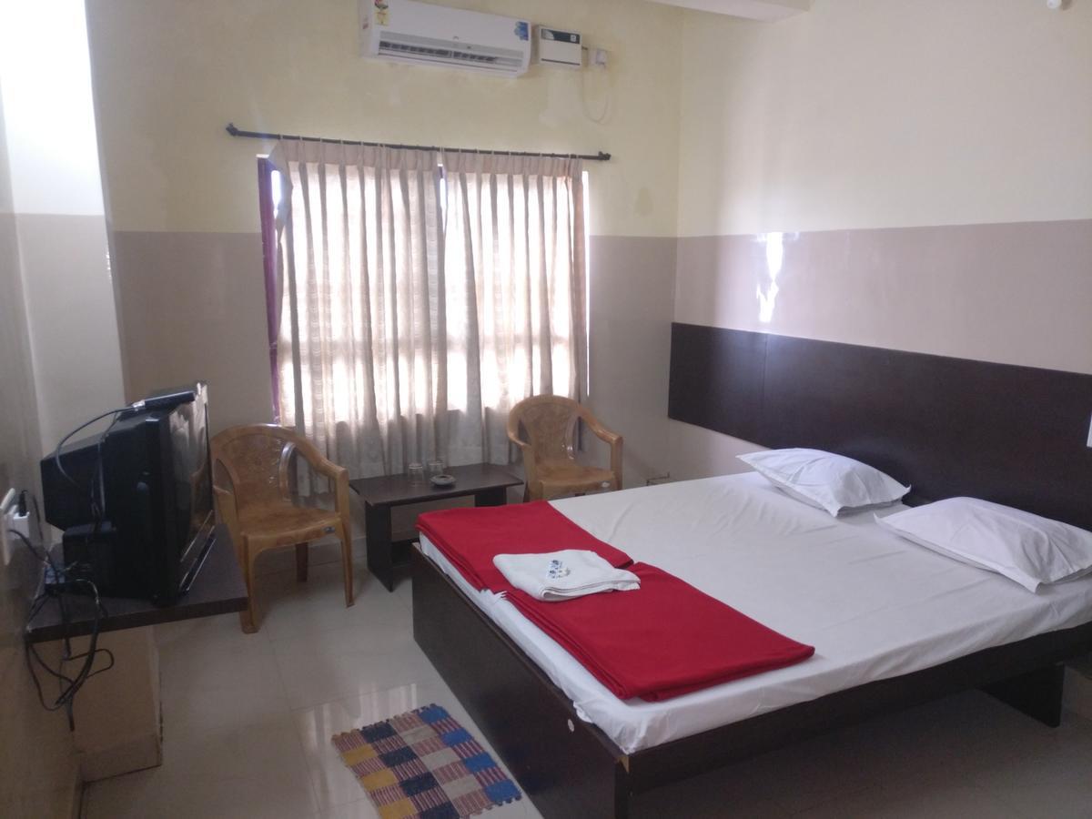 Subhadra Comforts Hotel Simoga Kültér fotó