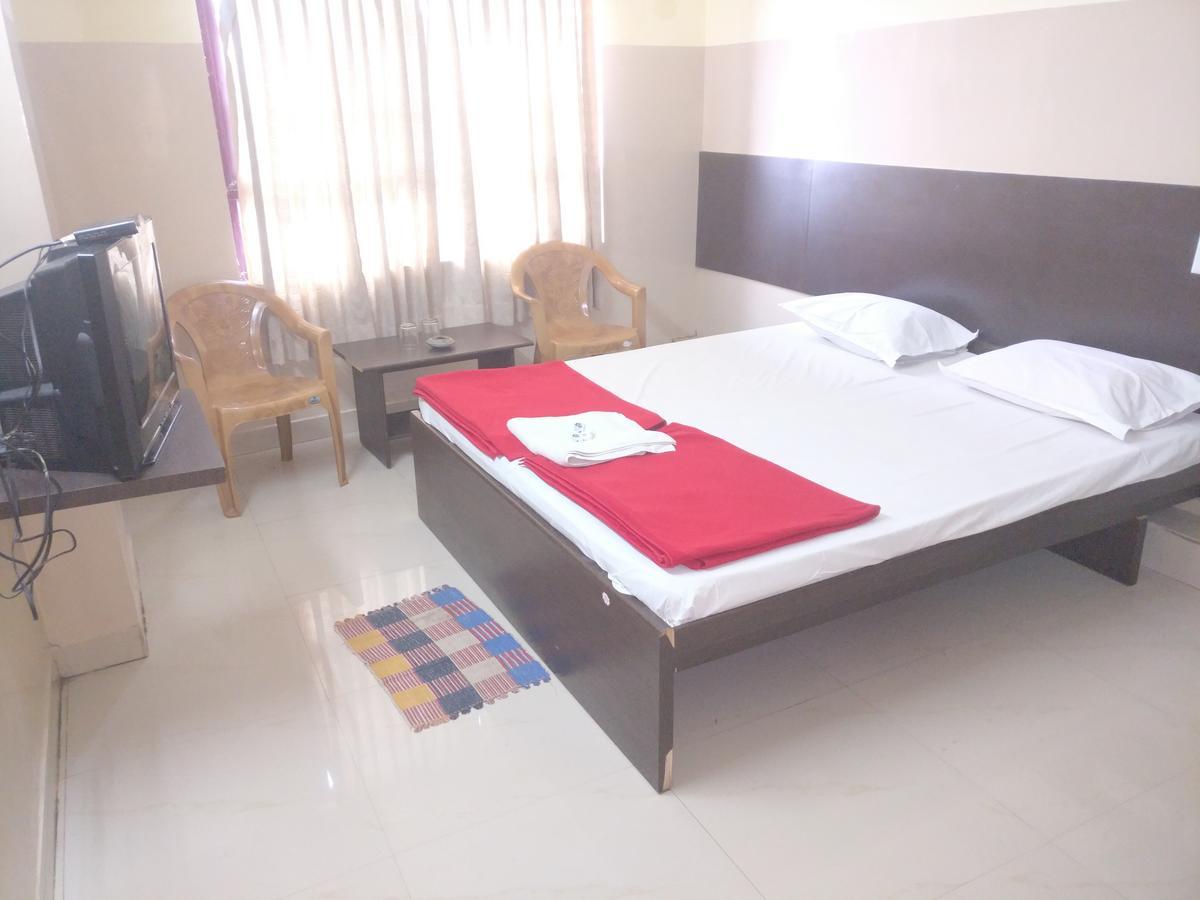 Subhadra Comforts Hotel Simoga Kültér fotó